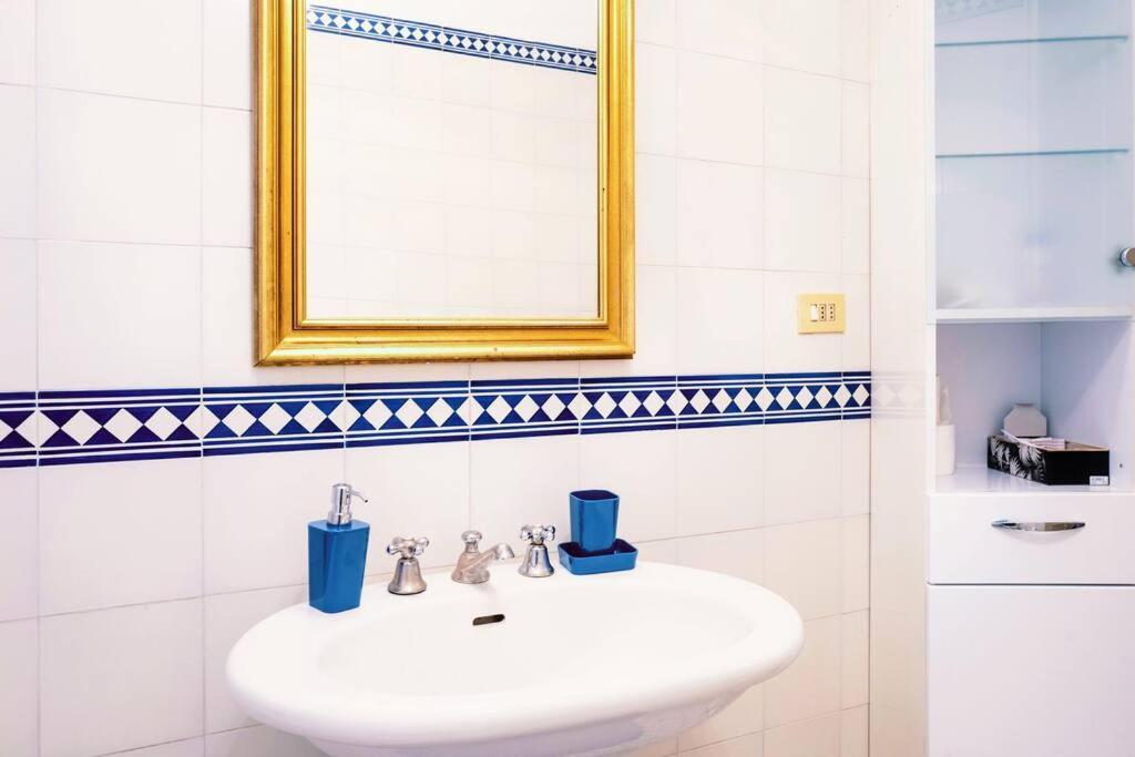 The Attico Chic Urban Free Parking Apartment Bologna Ngoại thất bức ảnh
